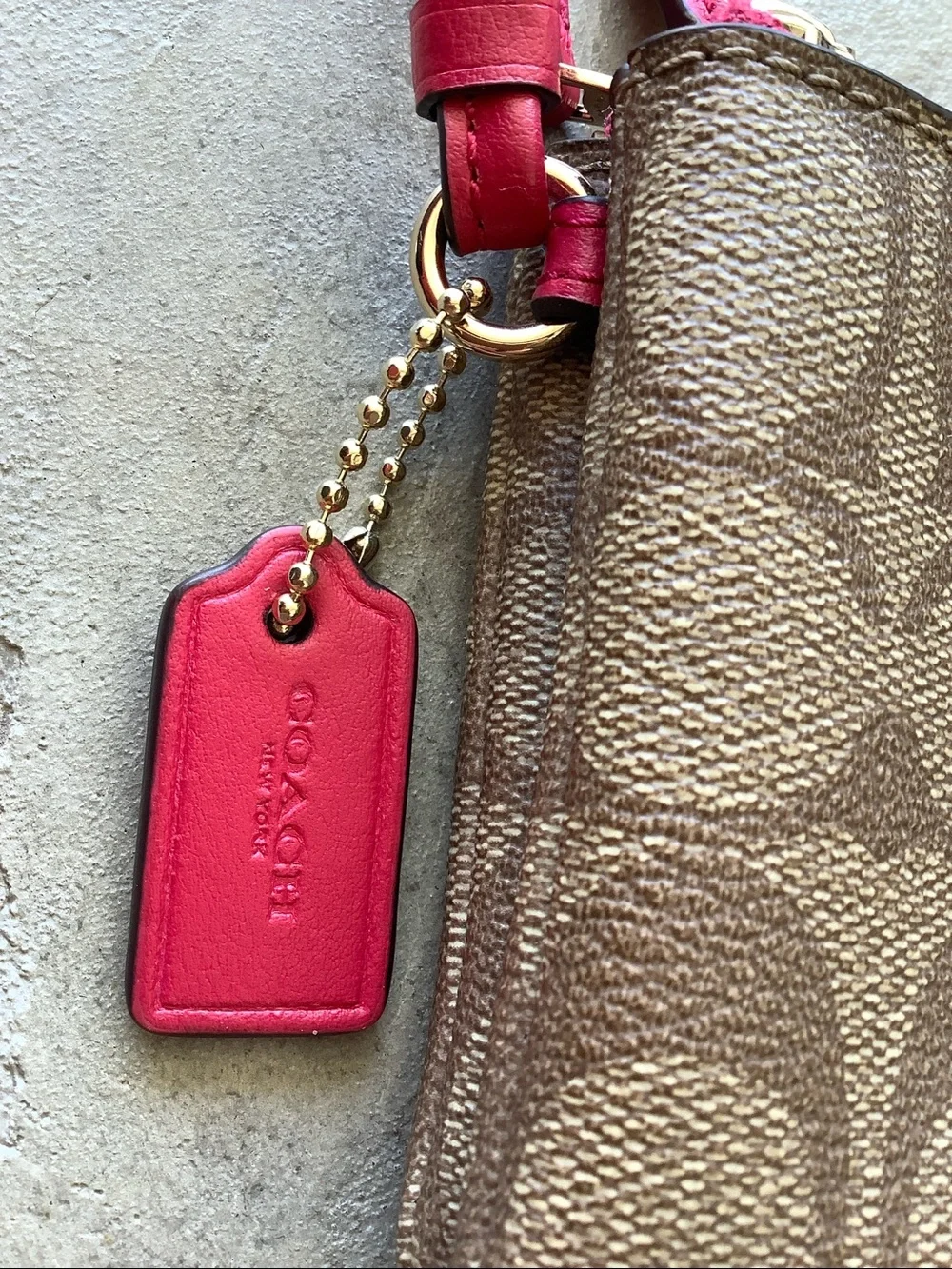 Coach double zipper corner zip wristlet wallet